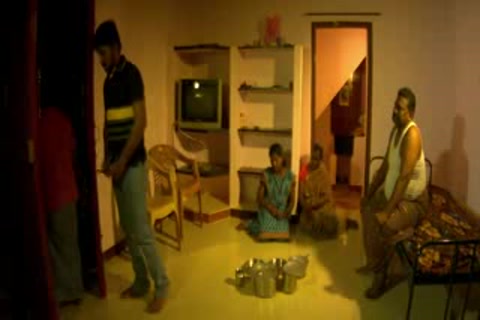 Aaranyam DVDRip Sample.mp4